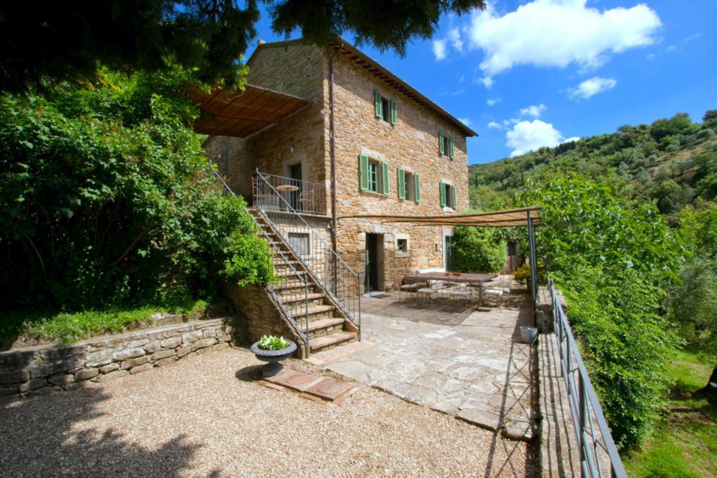 Tuscany Villa - 7 Nights for 8 — image 4 of 17