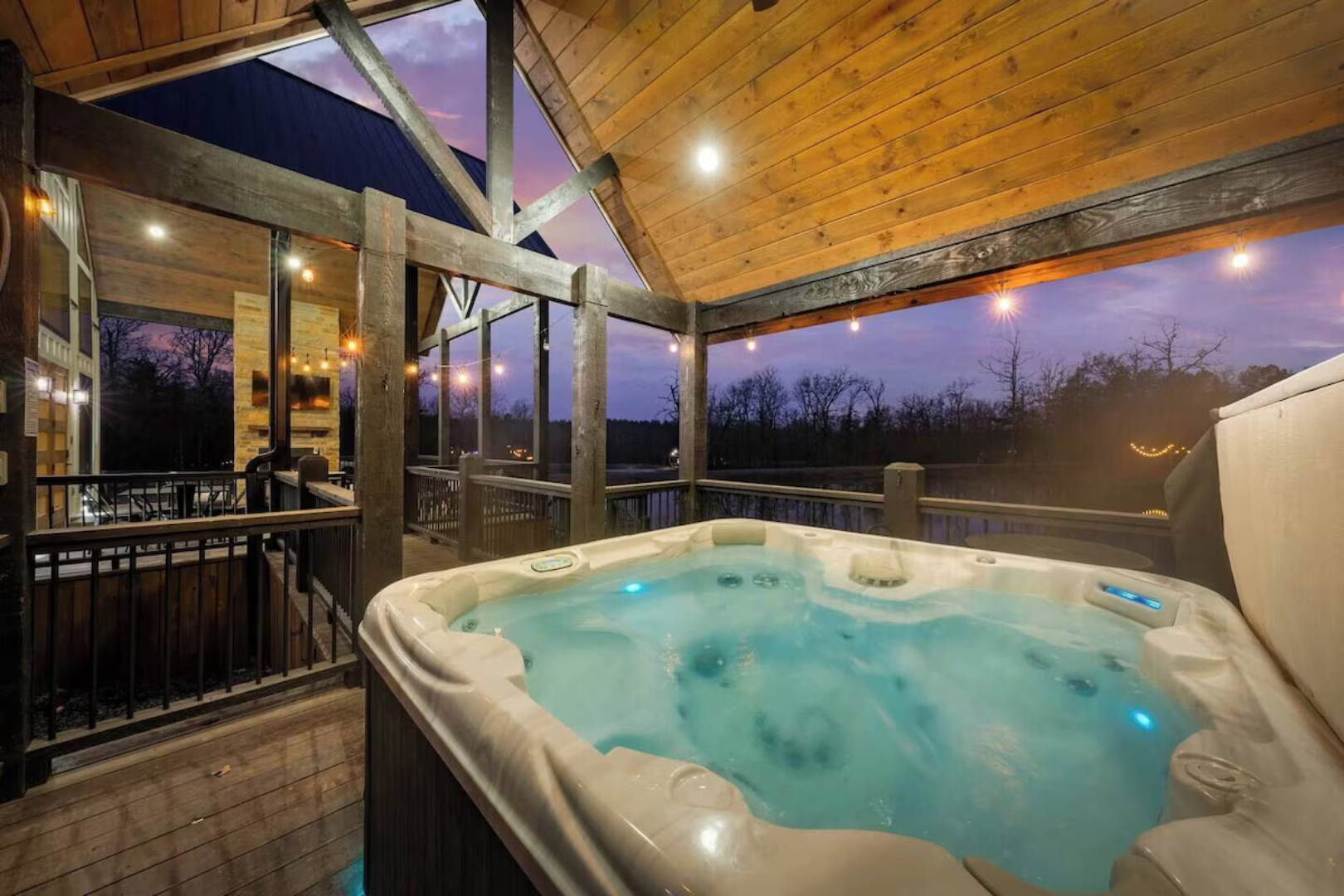 Broken Bow Cabin Experience — image 4 of 32