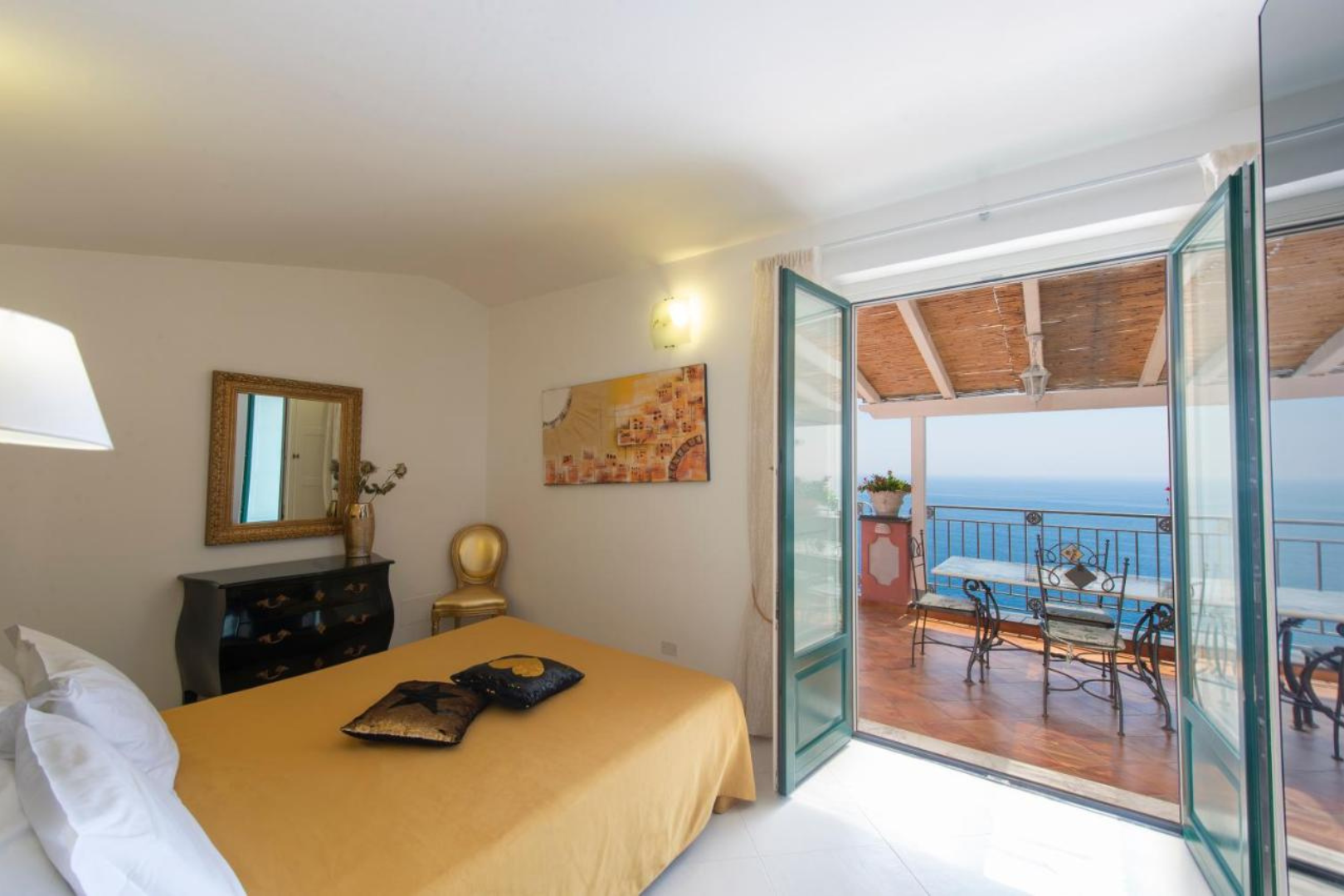 Amalfi Coast - 5 Nights for 4 — image 7 of 10