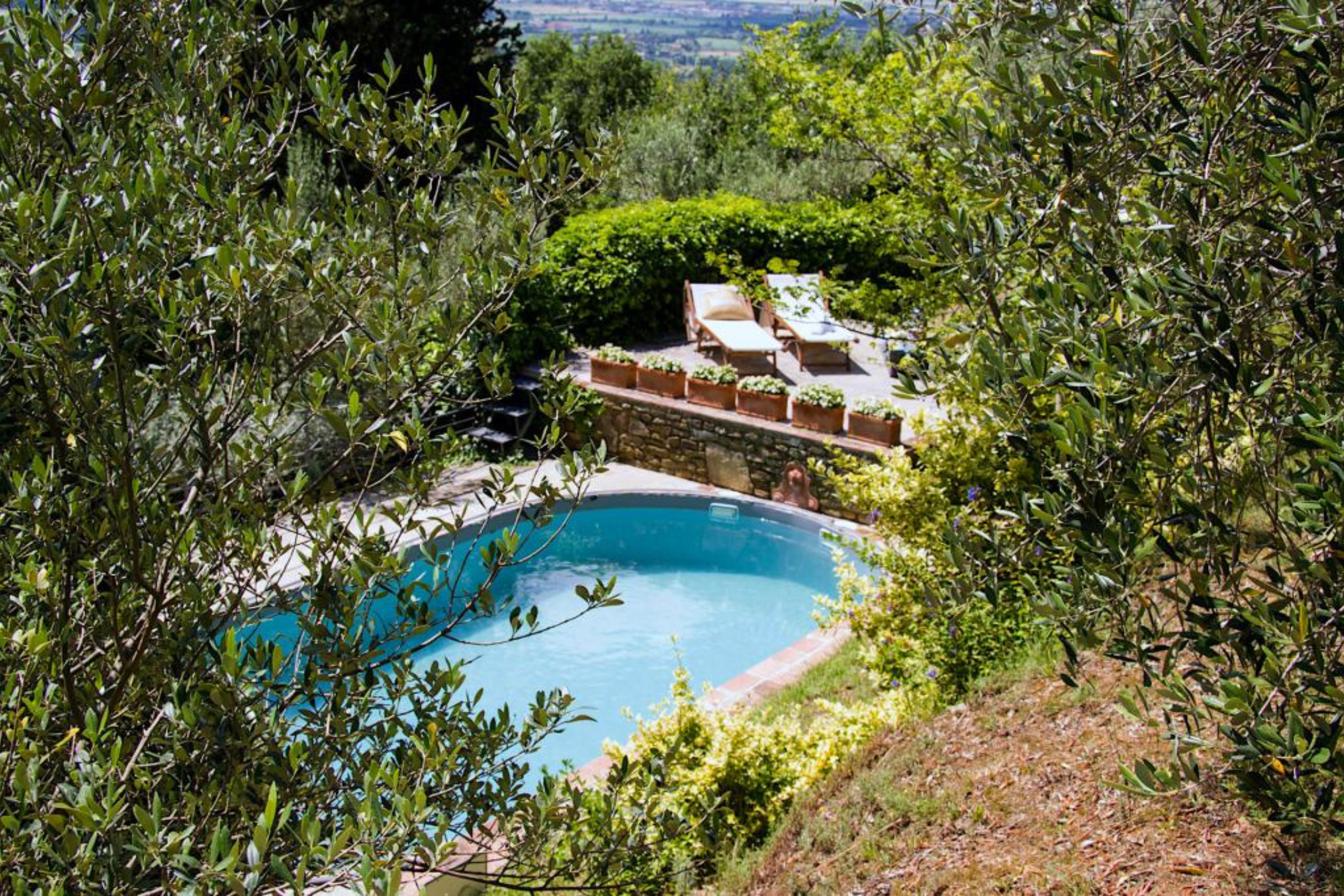 Tuscany Villa - 7 Nights for 8 — image 3 of 17