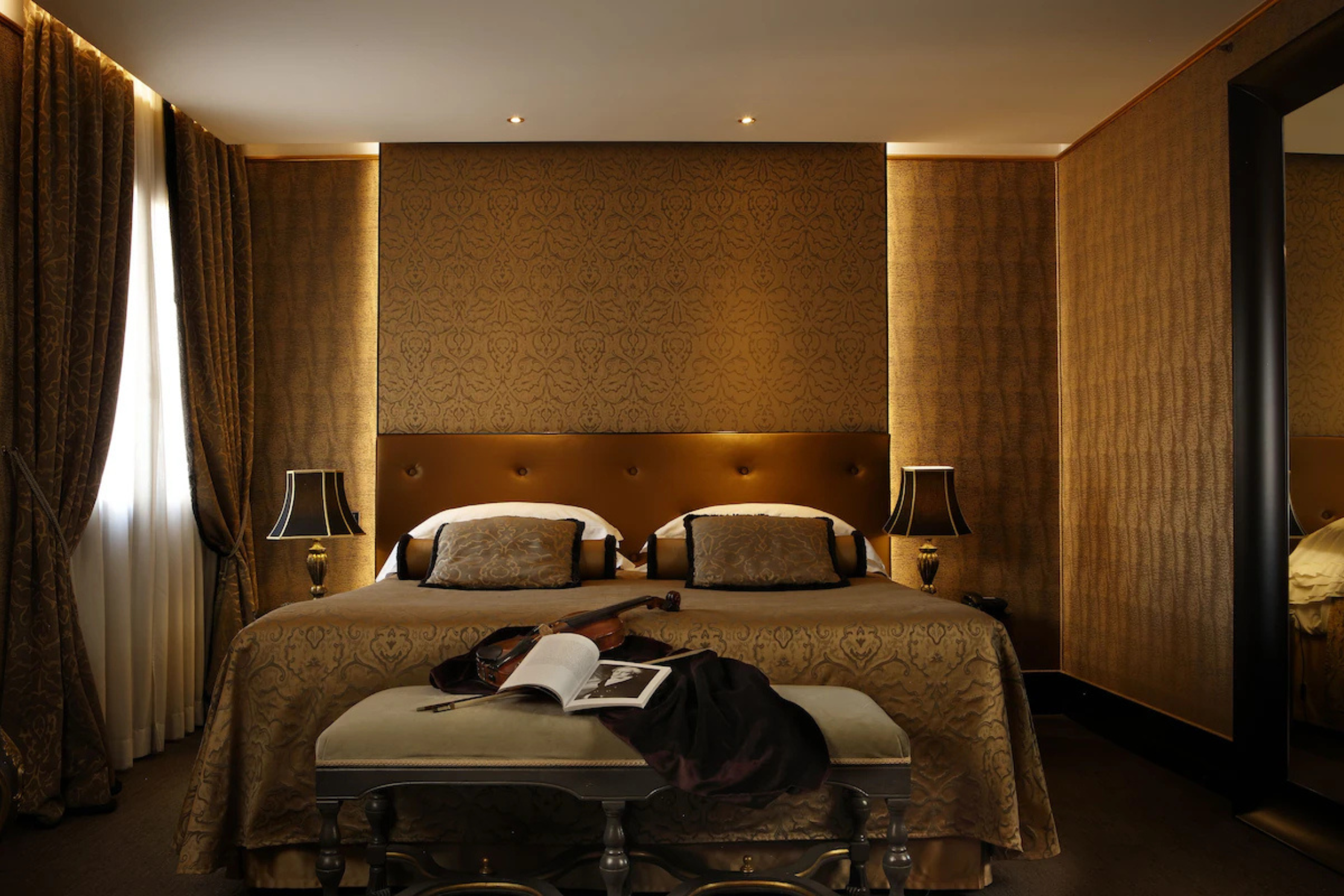 Venetian Dreams — image 10 of 10