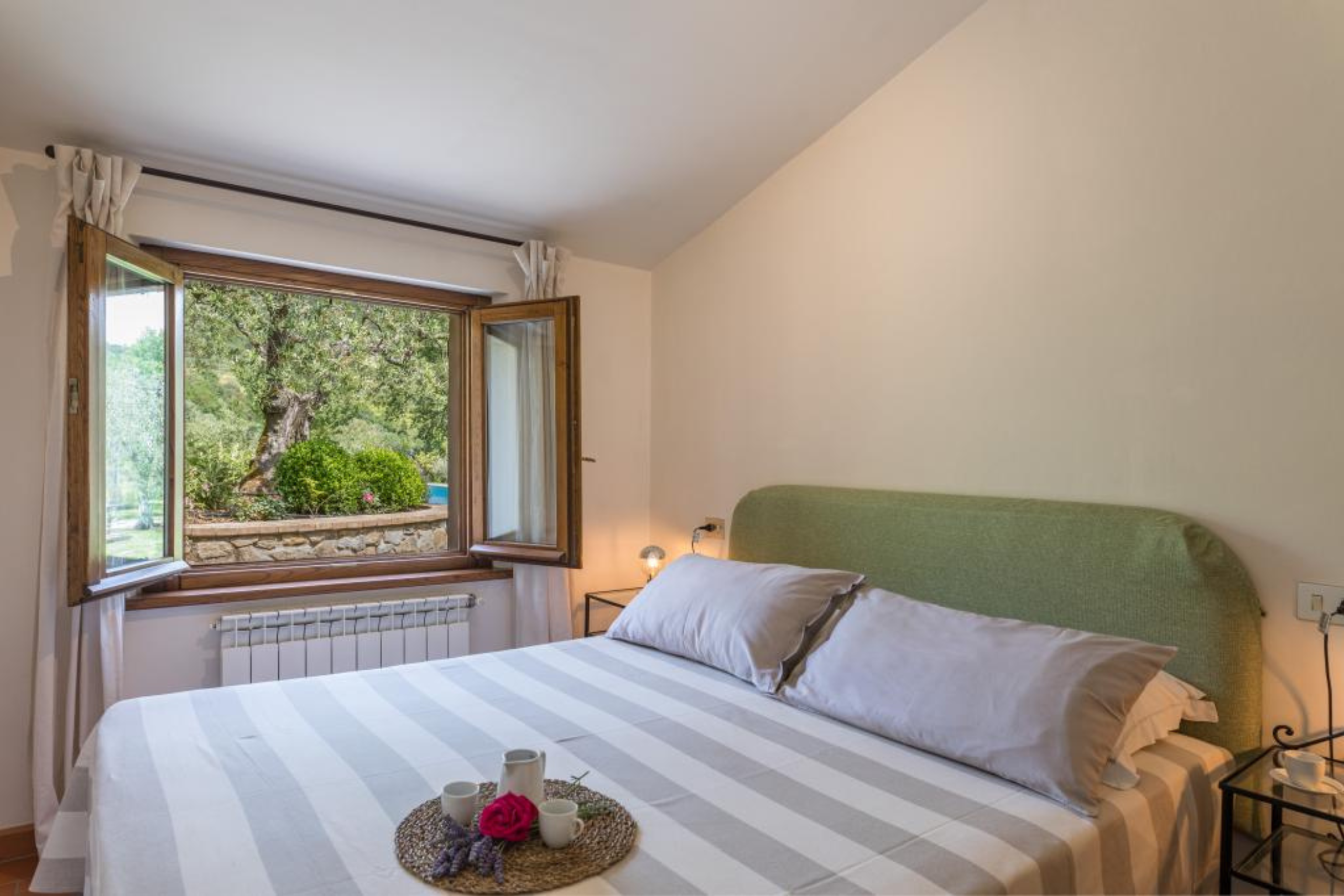 Tuscany Villa - 7 Nights for 8 — image 15 of 17