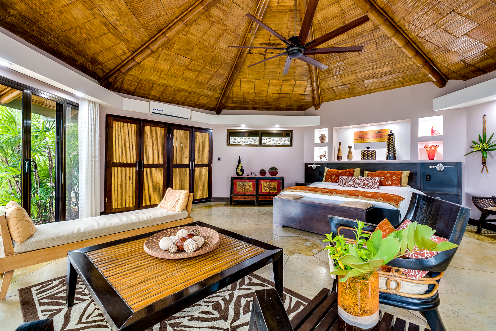 Costa Rica VIVARA Luxury Villa - 6 Nights for 6 — image 13 of 39