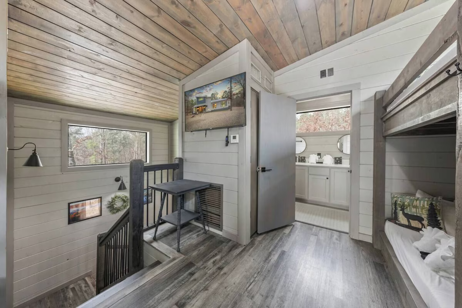 Broken Bow Cabin Experience — image 10 of 32