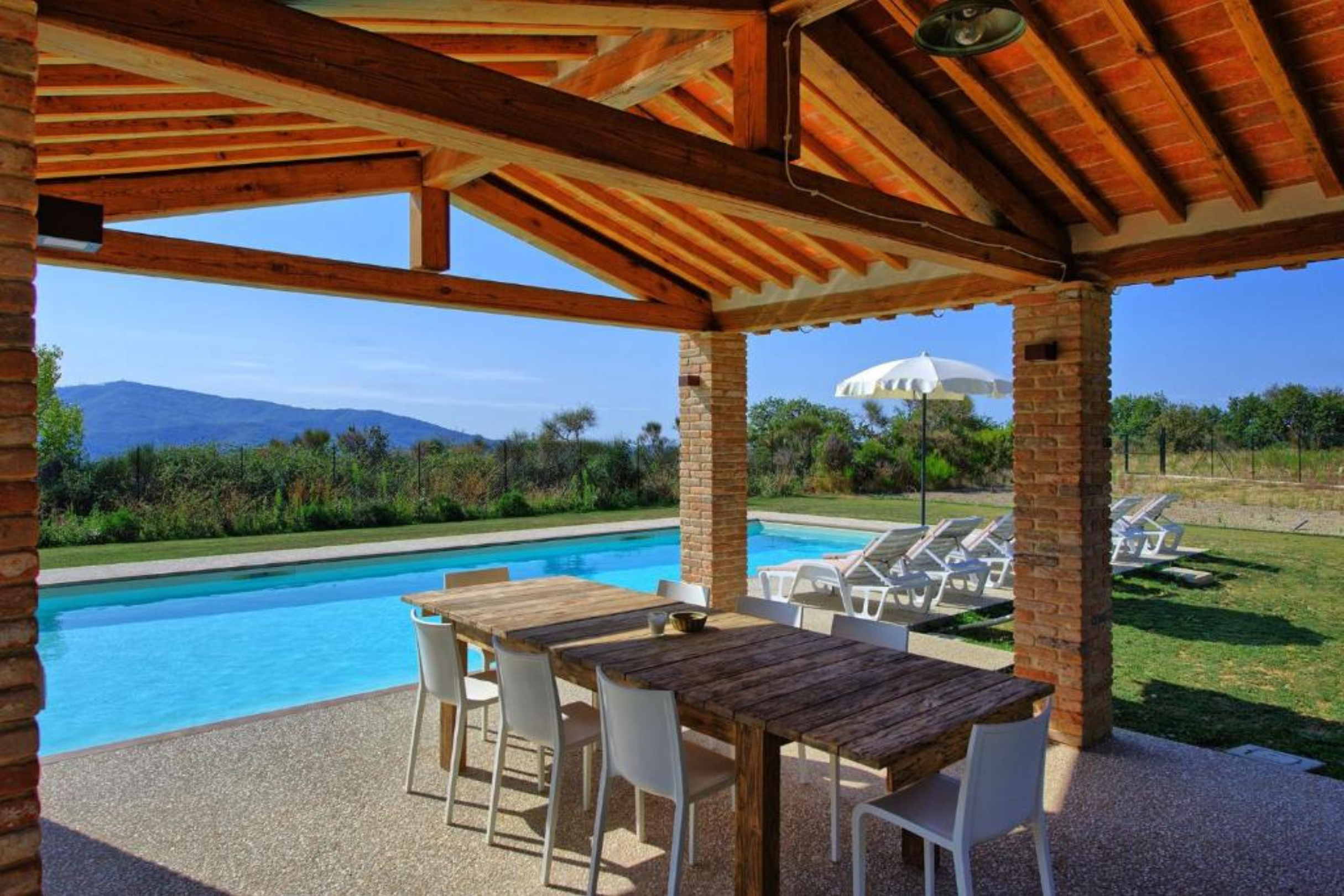Tuscany Villa for 10 — image 2 of 10