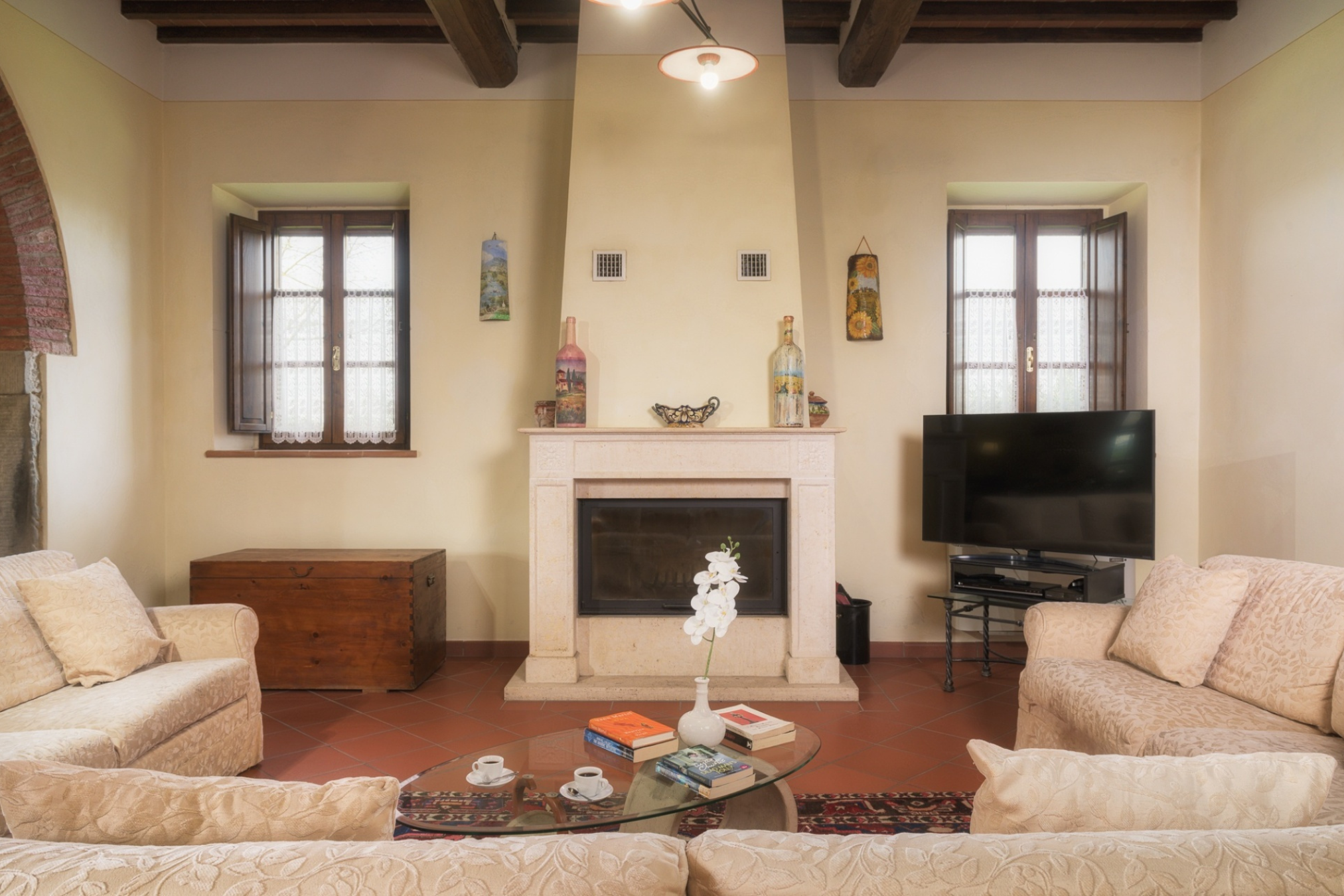 Tuscany Villa for 12 — image 5 of 10