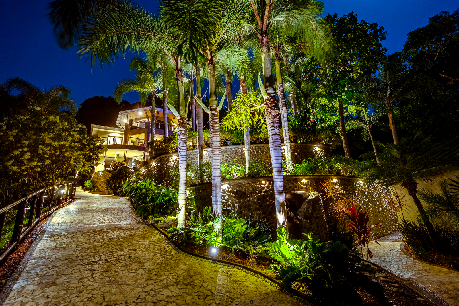 Costa Rica VIVARA Luxury Villa - 6 Nights for 6 — image 34 of 39