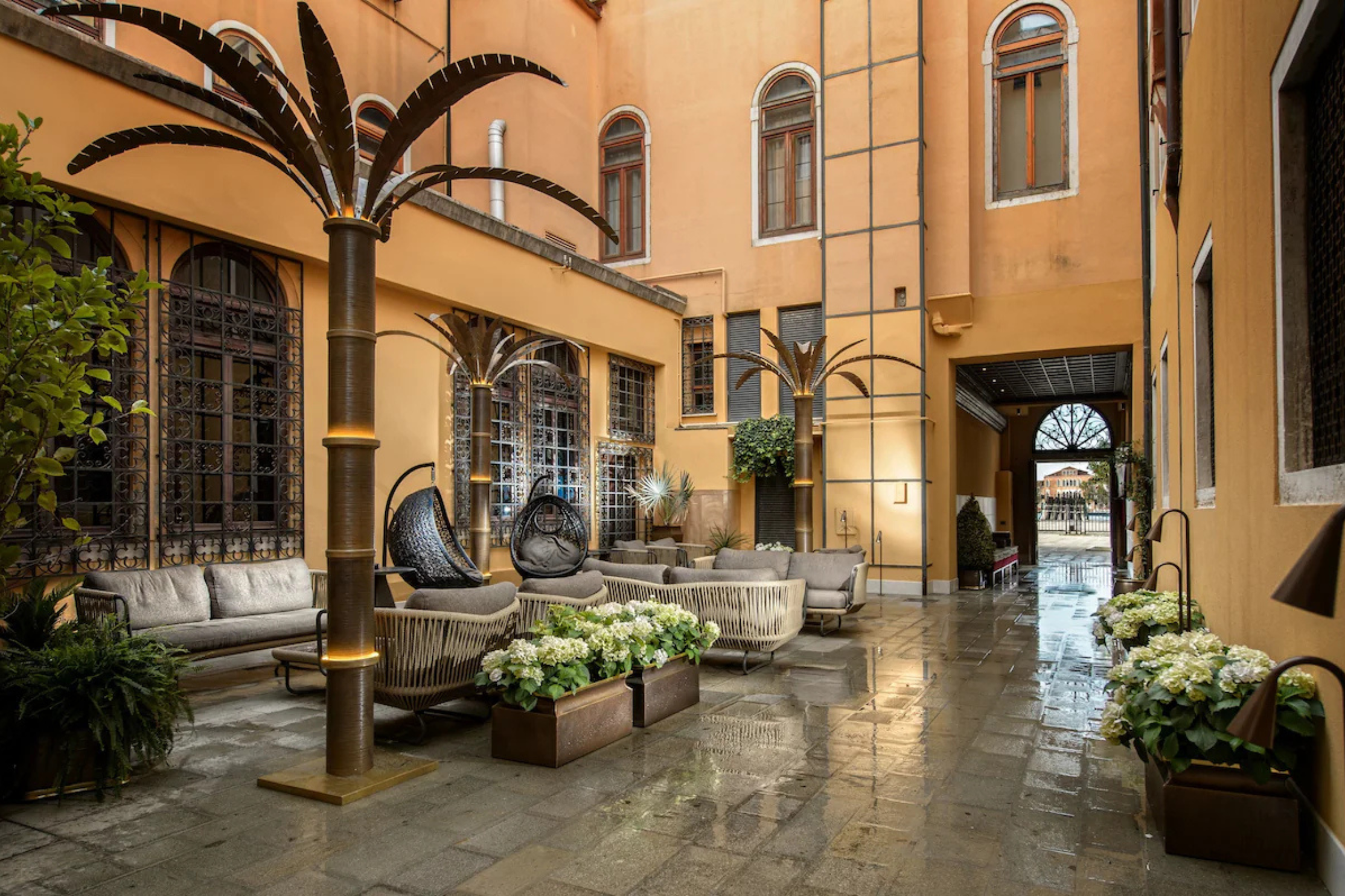 Venetian Dreams — image 4 of 10